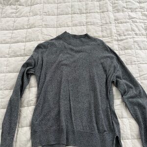 Old Navy Charcoal Women's Turtleneck Sweater